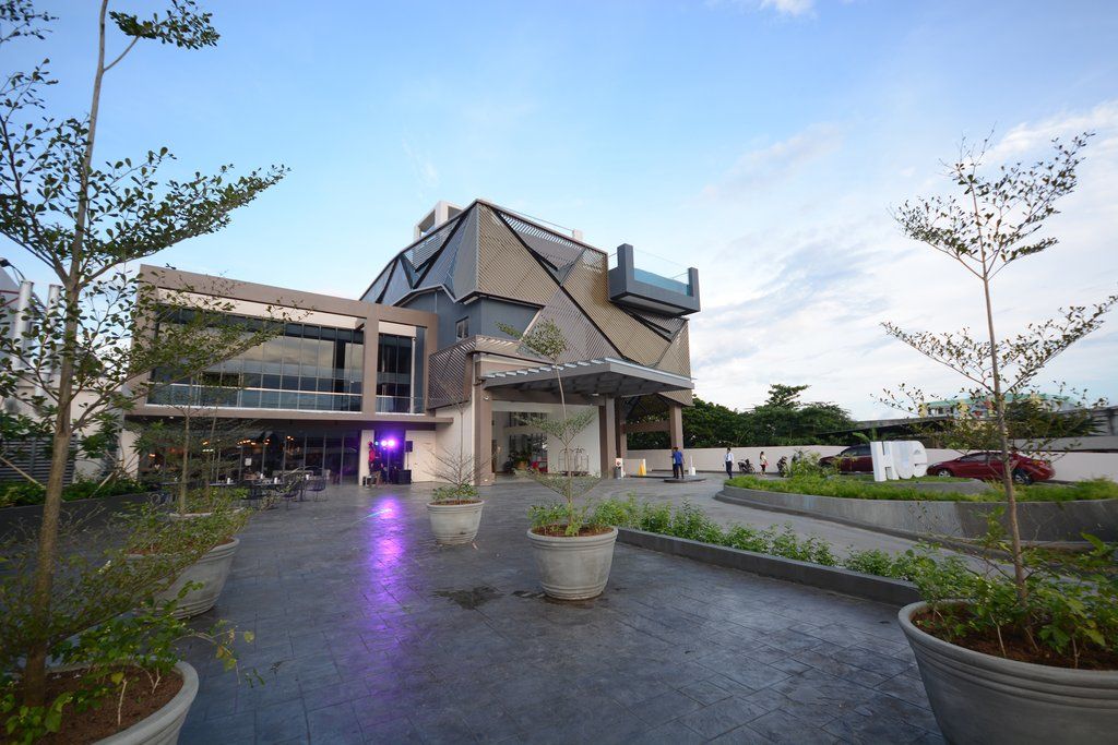 Hue Hotels And Resorts Puerto Princesa Managed By Hii Екстериор снимка